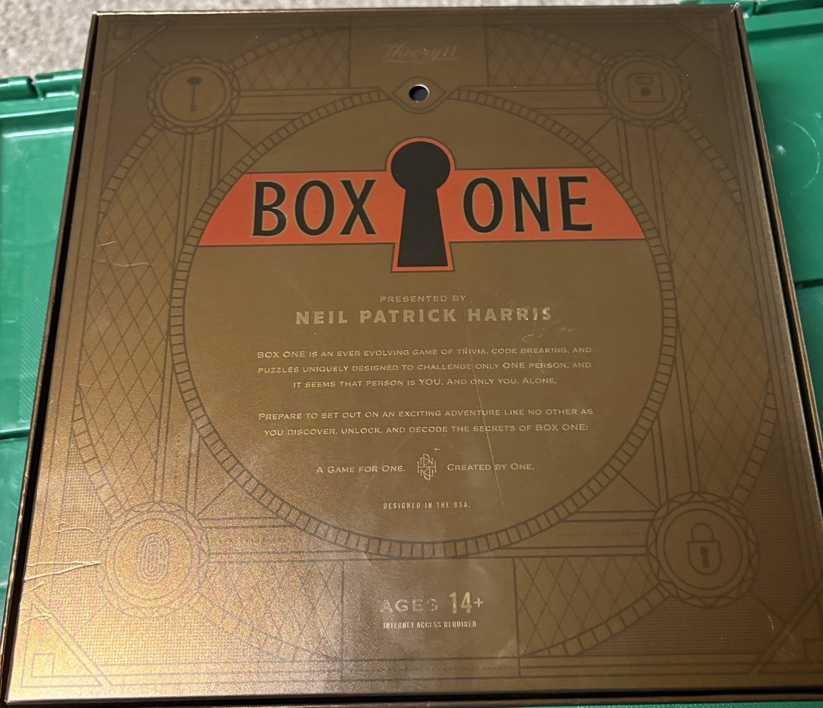 NEIL PATRICK BOX 1 GAME & MICKEY’S CHRISTMAS CAROL GAME