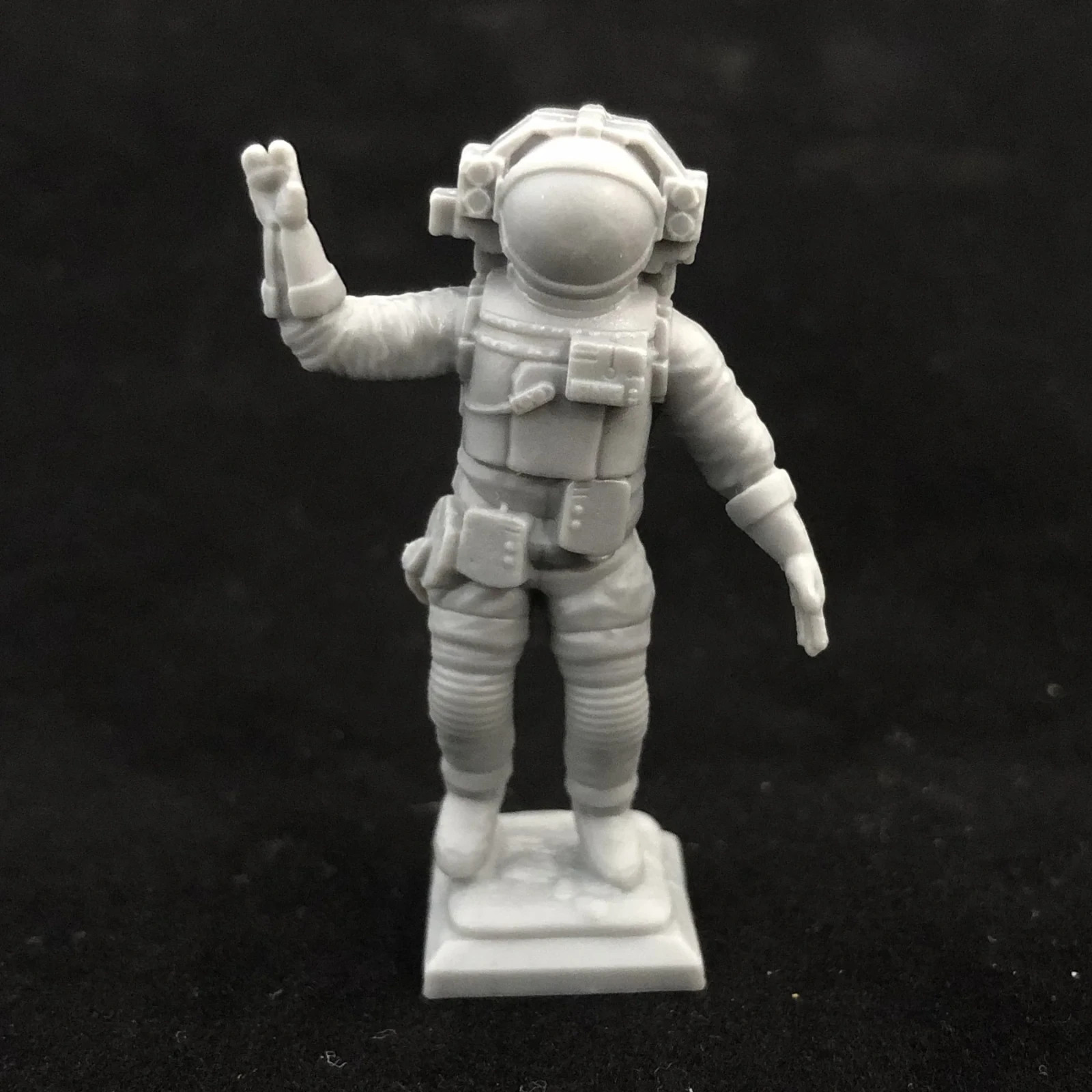 The Crew: Quest for Planet Nine 1st PLAYER Mini Spaceman – NEW