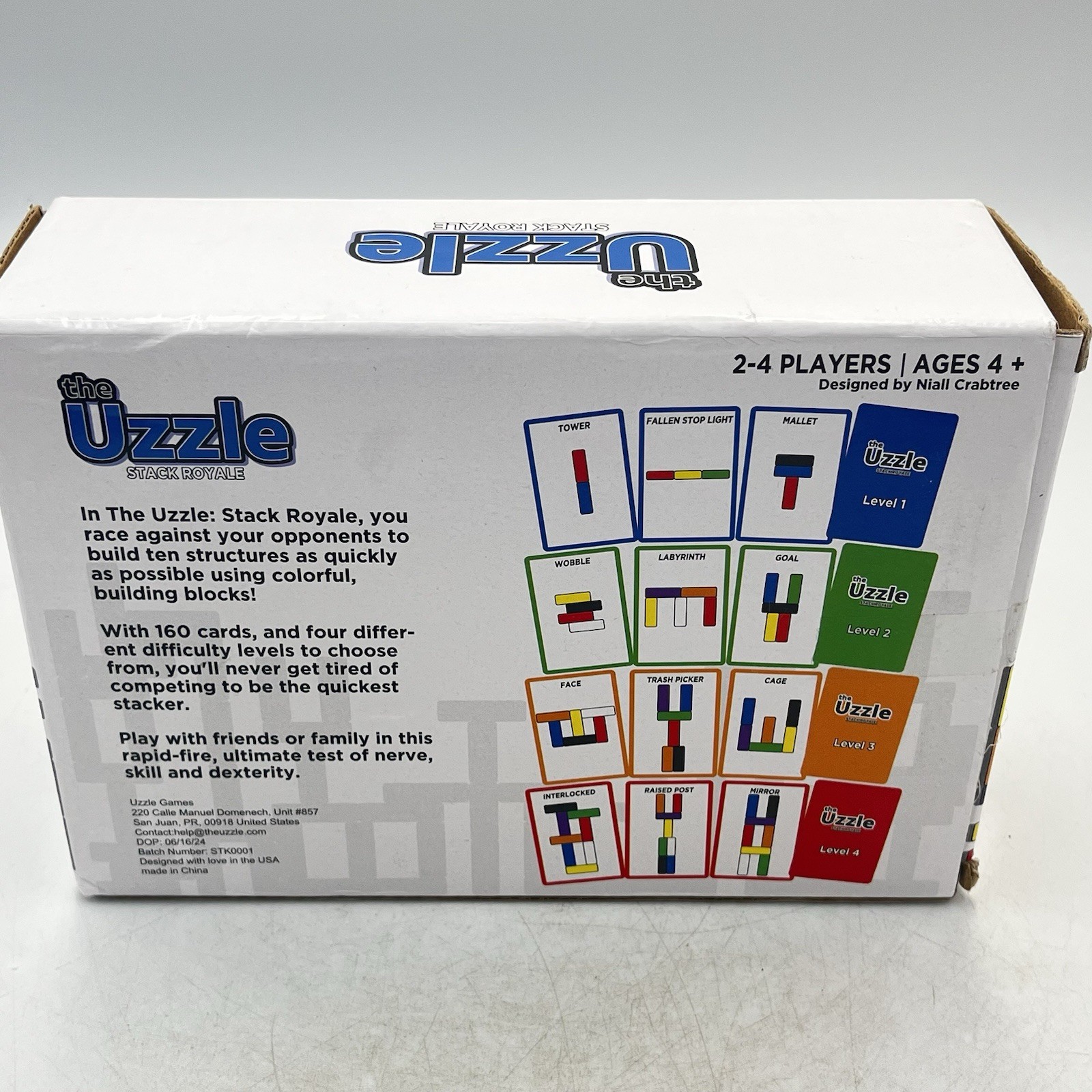 The Uzzle Stack Royale Board Game Fast Fun Family 2-4 Players 4+ NEW No Shrink