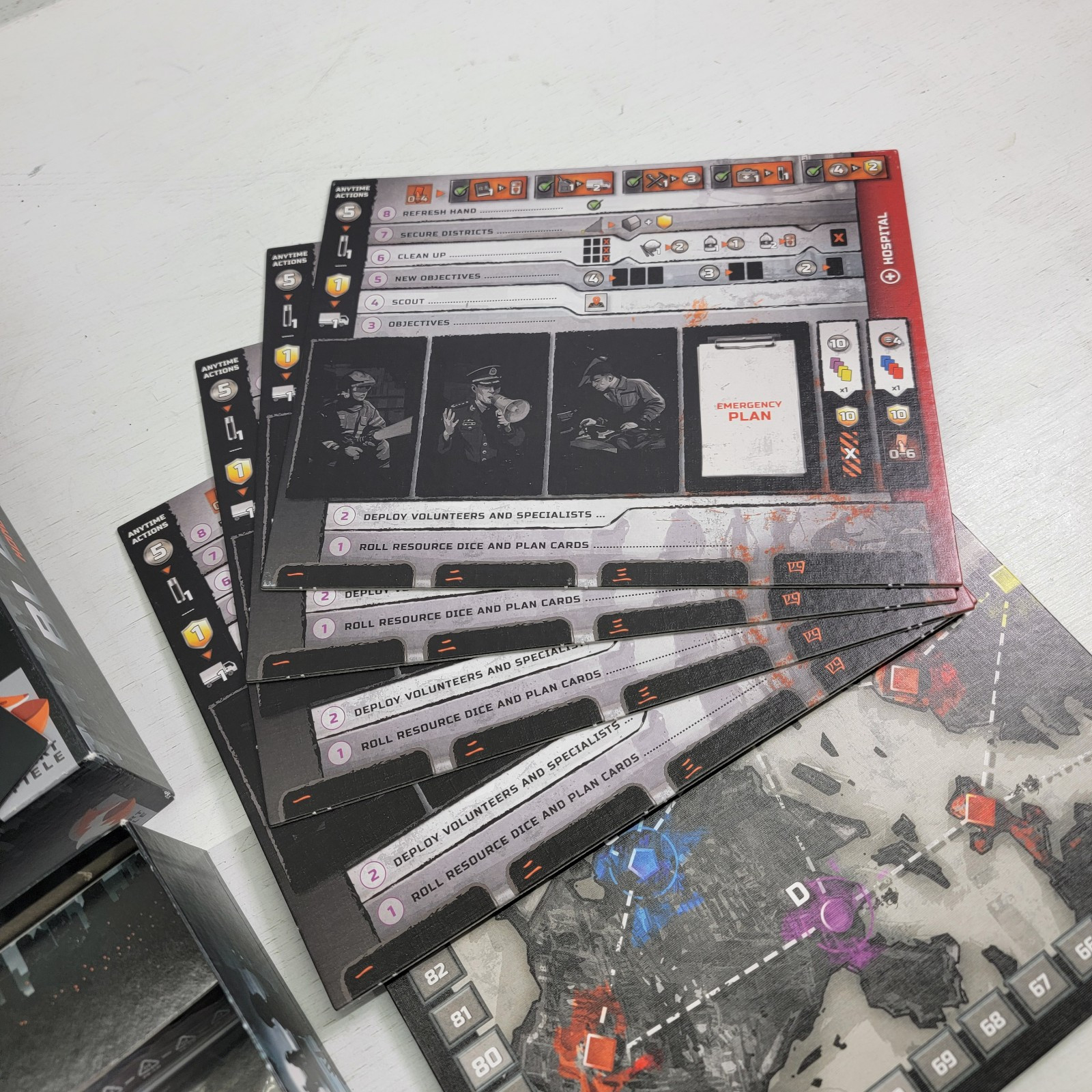 Blackout: Hong Kong | Emergency Family Board Game | Pfister| Eggertspiele | EUC