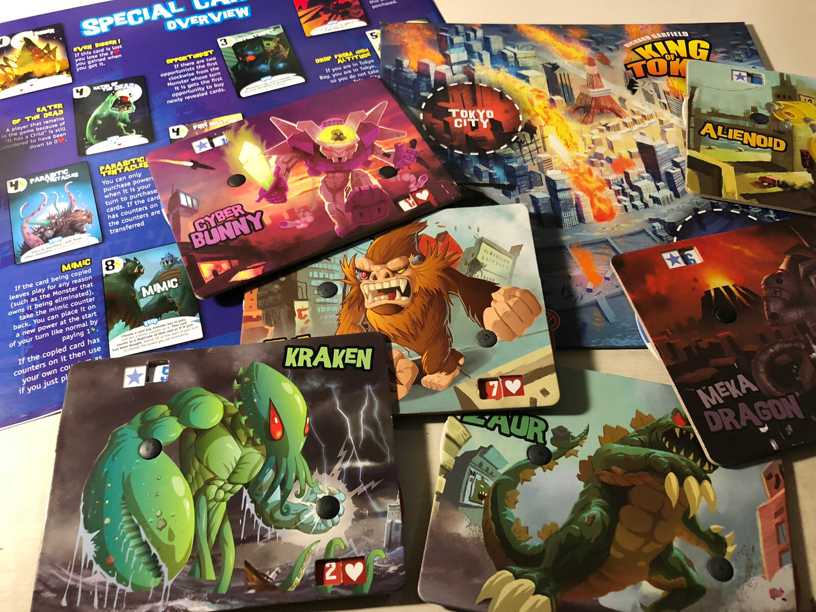 King of Tokyo Board Game (2014) iello Games Monster Fighting