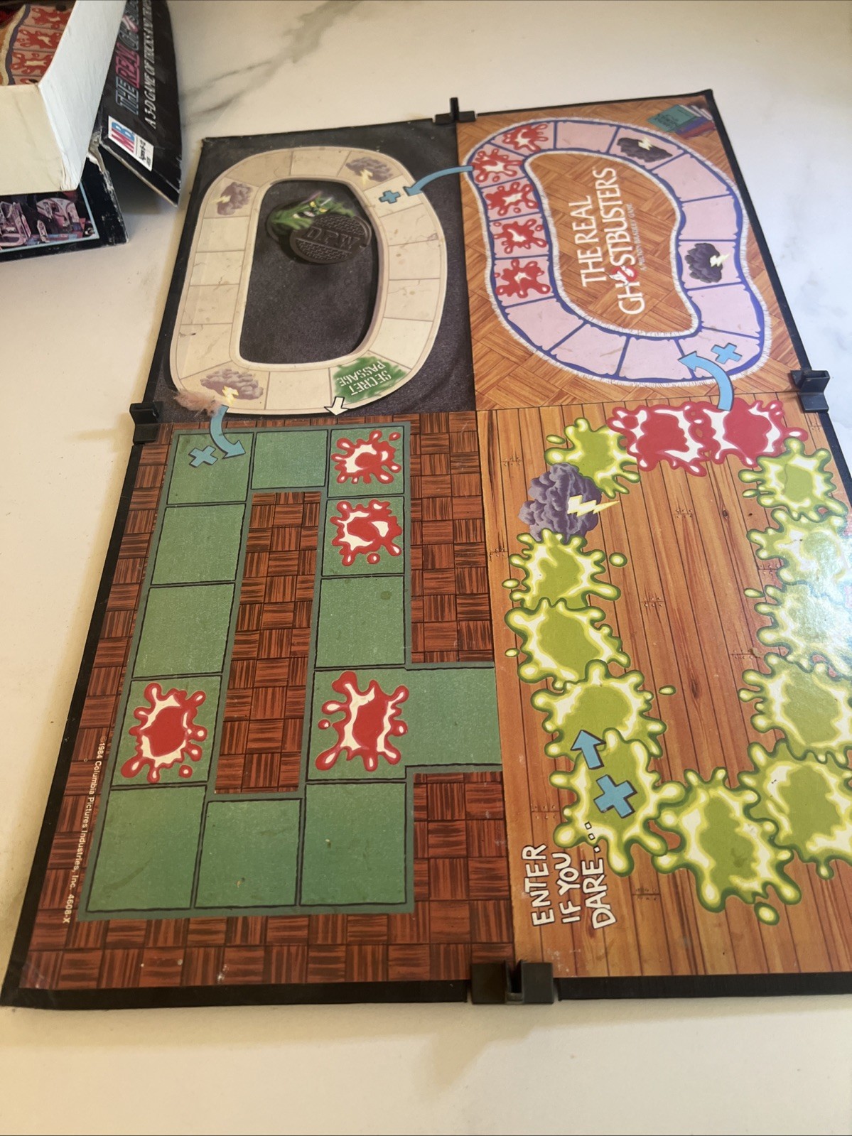 Vtg The Real Ghostbusters Game 1986 by Milton Bradley 3D Boardgame