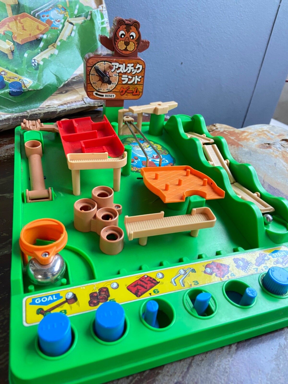 1979 Rare Vintage Tomy Screwball Scramble Game Made in japan