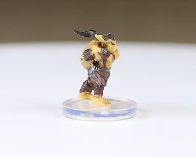 Dungeons And Dragons Onslaught Loot Goblin Promo Figure & Foil Card