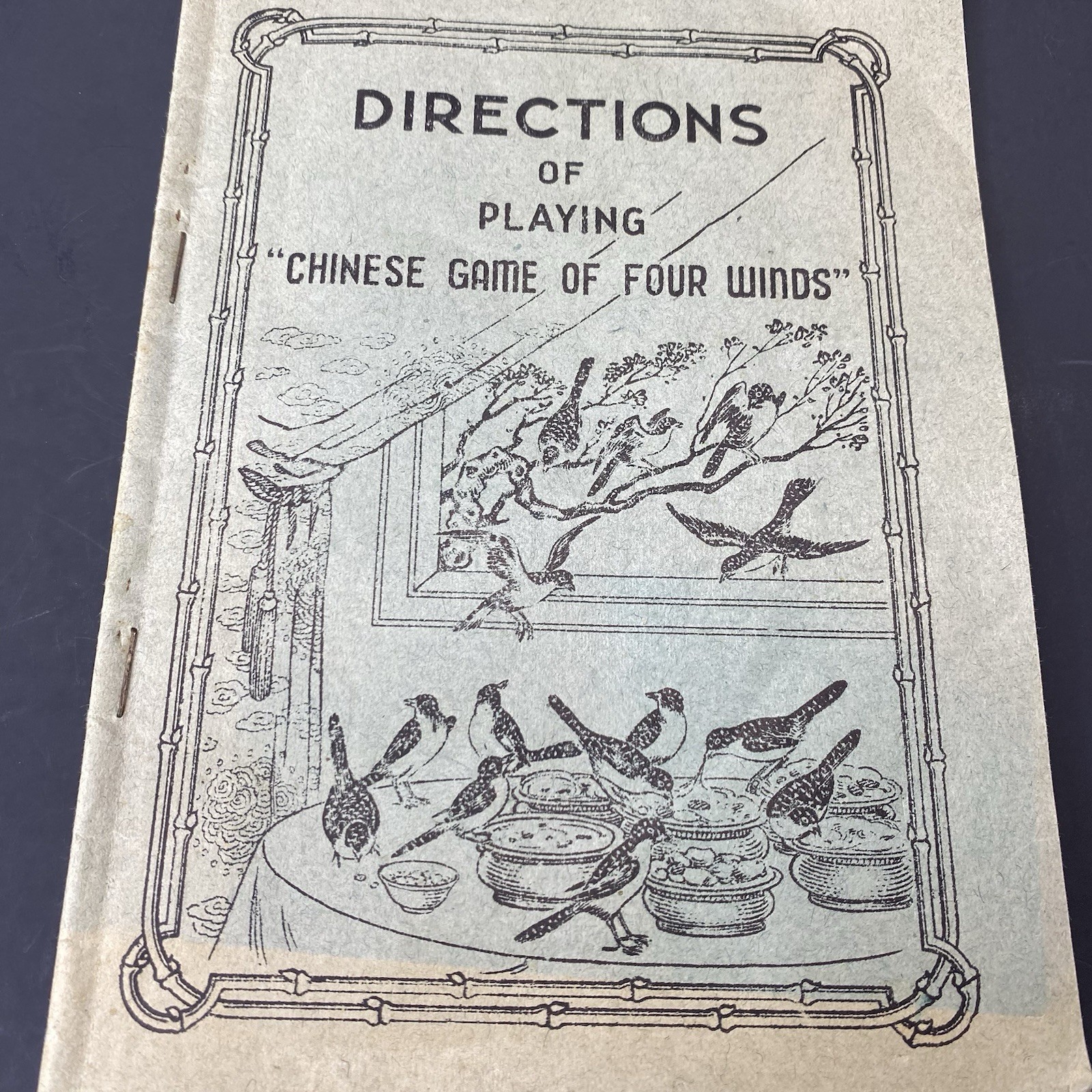 Vintage Chinese Mahjong Set