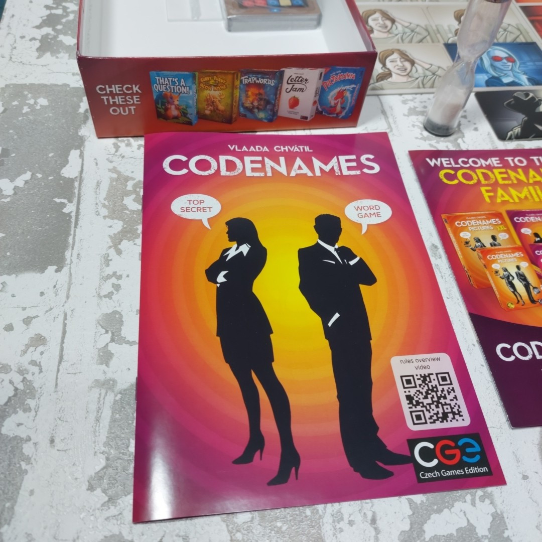 CODENAMES NEW Board Game Spy Czech Games Edition Vlaada Chvatil Open Box
