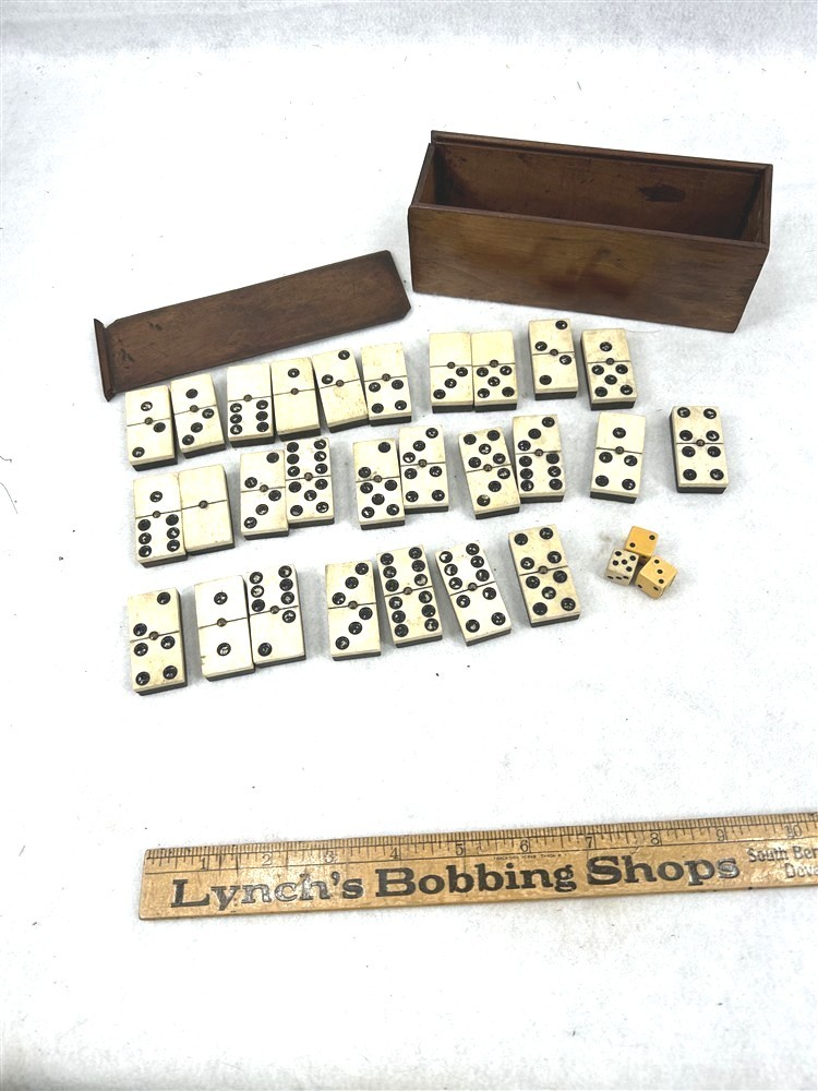 antique dominoes 27 & dice box Civil War Era hand made original period 1800