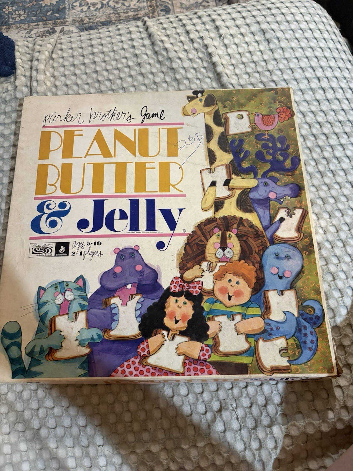 Vintage 1971 Parker Brothers Peanut Butter & Jelly Board Game