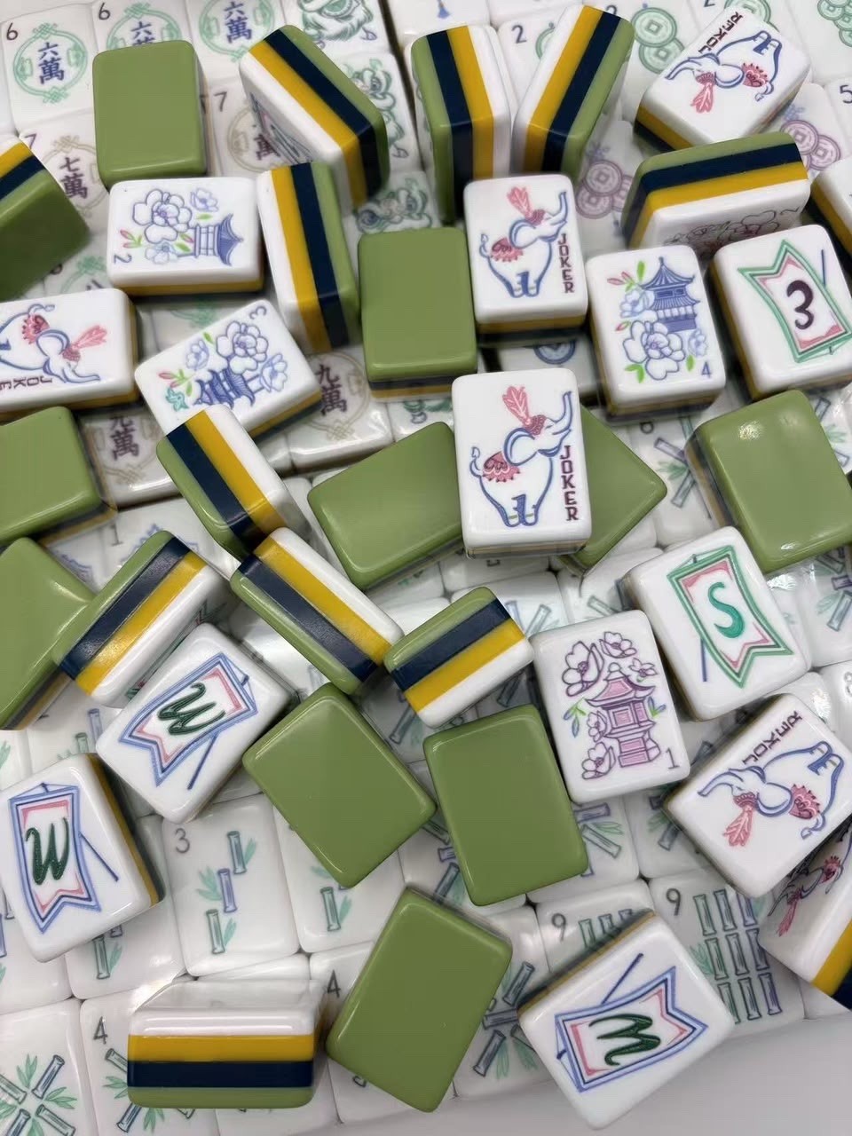 Willow Inspired 4-Layer Green Back American Mahjong Tiles