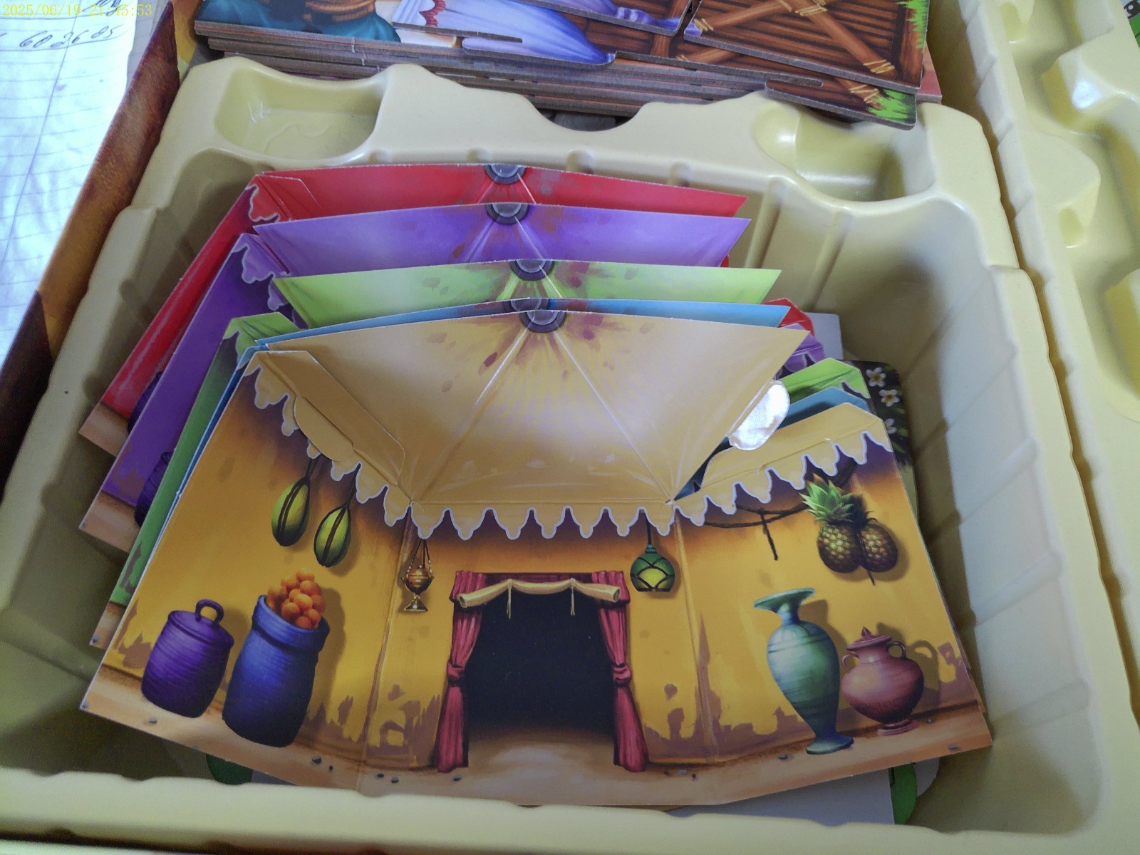 Pretzel Games Camel Up Well Boxed Board Game
