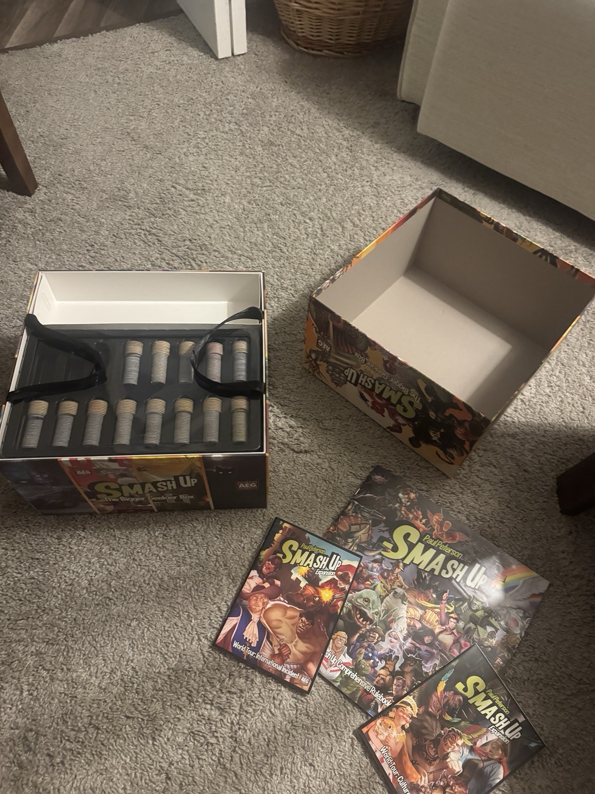 Smash Up- Base Game + 13 Expansions