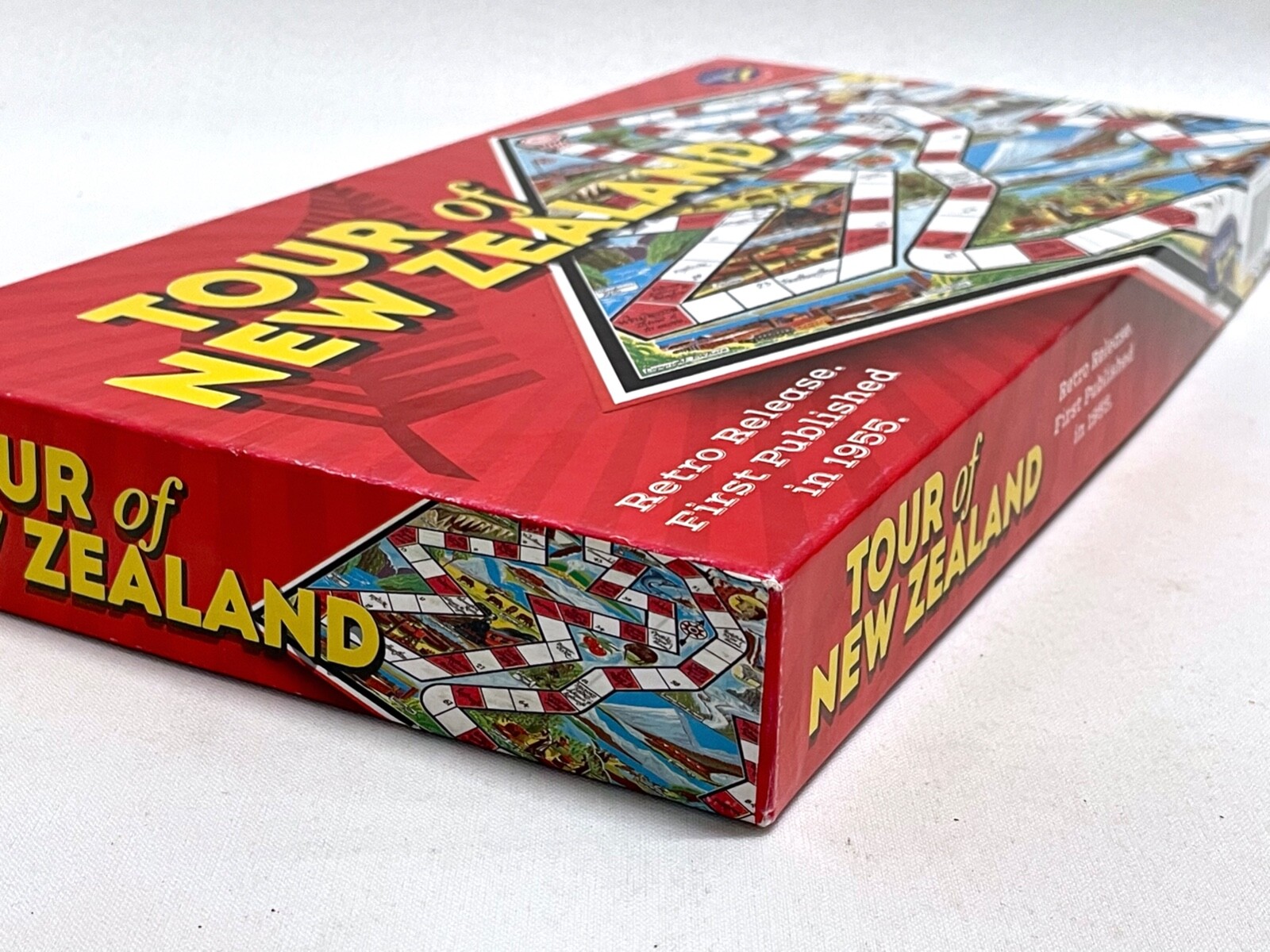 Tour of New Zealand Board Game – Excellent Condition – Holdson – Made in NZ