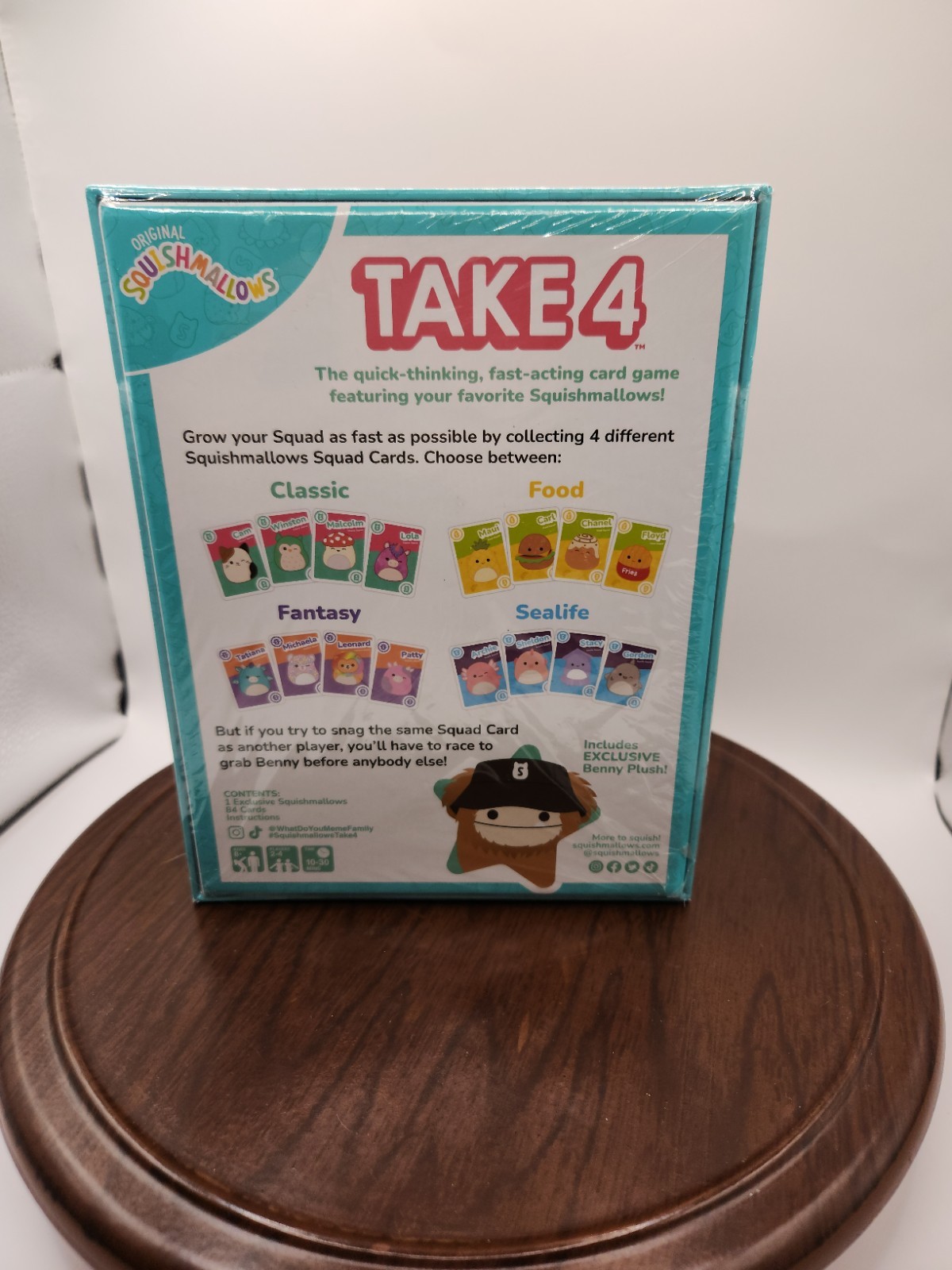 Squishmallows Take4, The Fast Pace Family Game. 2/4 players, 8 years old + NIB