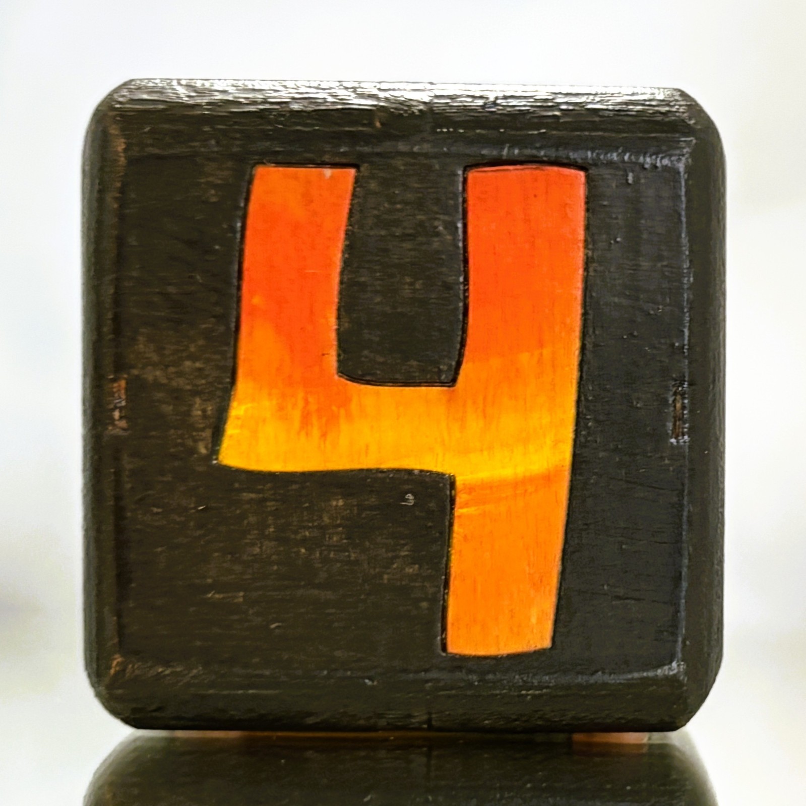 IGNITE – Spark Strategic Fire – Backgammon Doubling Cube 36mm