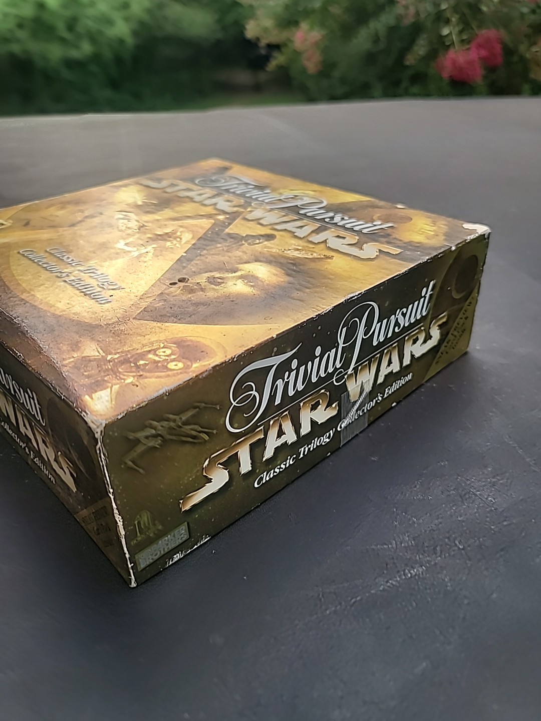 NEW Trivial Pursuit Star Wars Classic Trilogy COMPLETE 1997 Trivia R2D2