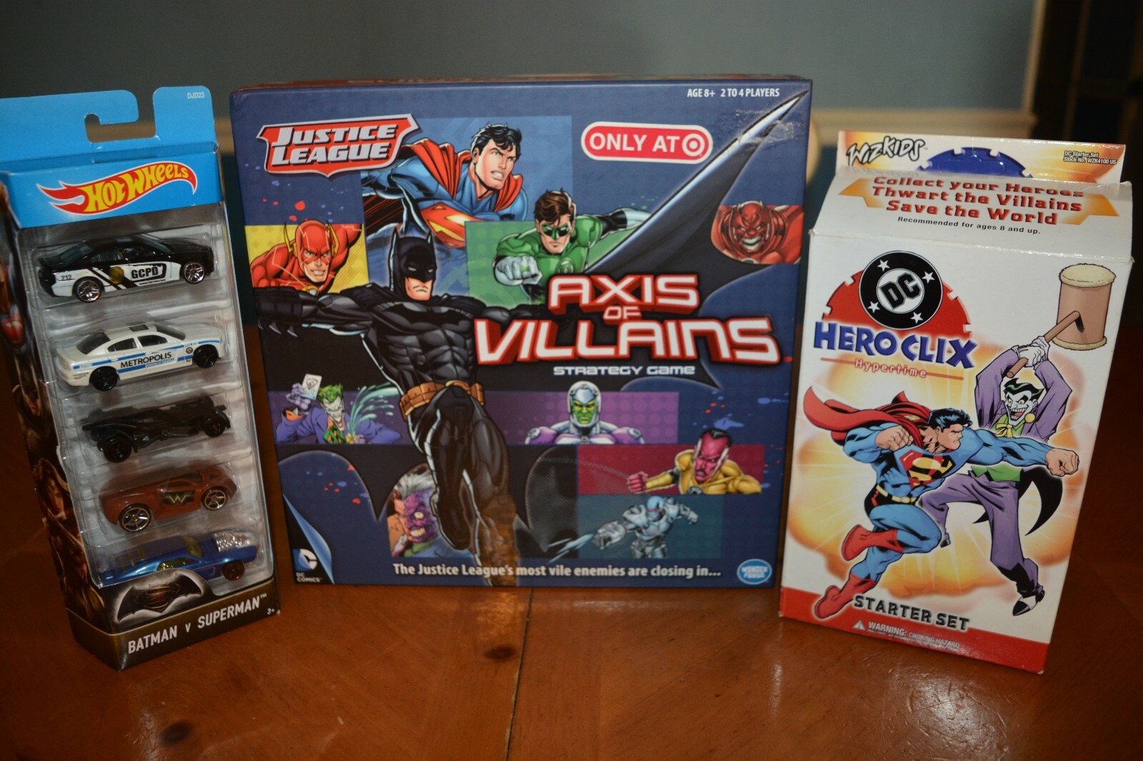 DC JUSTICE LEAGUE GAME AXIS OF VILLAINS, HEROCLIX HYPERTIME STARTER + HOT WHEELS