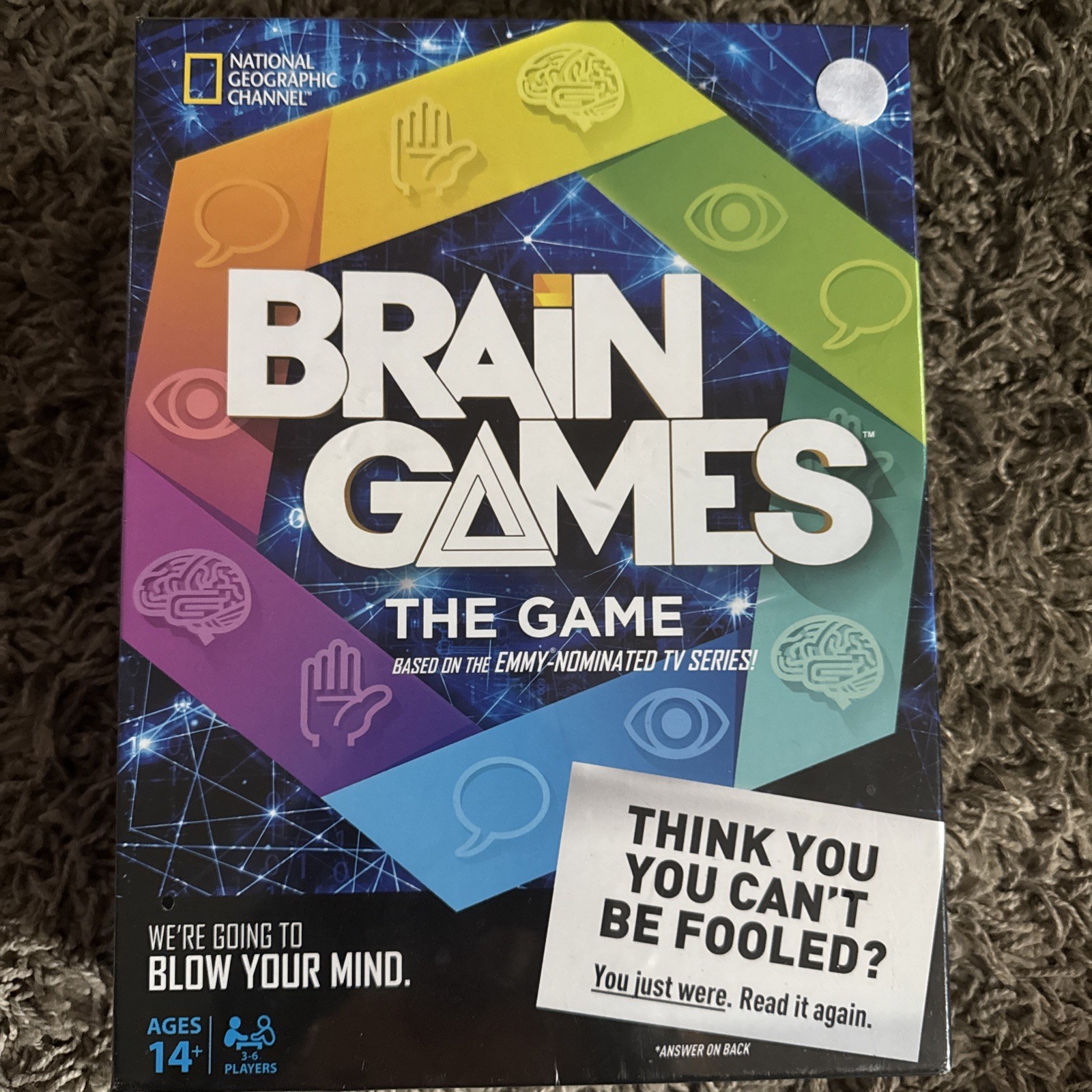 National Geographic Brain Games Board Game 192 Challenge Cards Ages 14+
