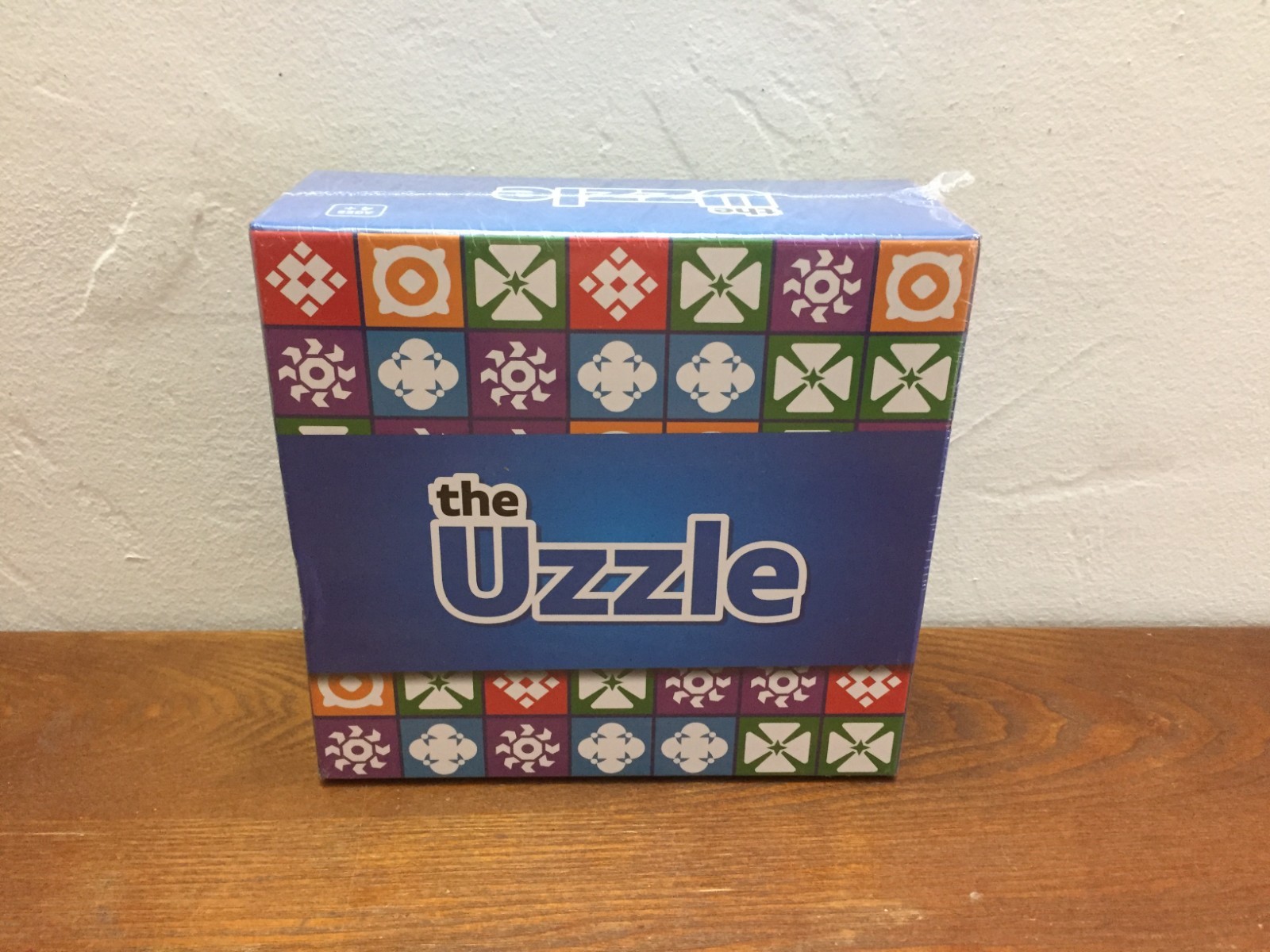 The Uzzle Game (2023) Block Puzzle Family Board Game – New – Sealed