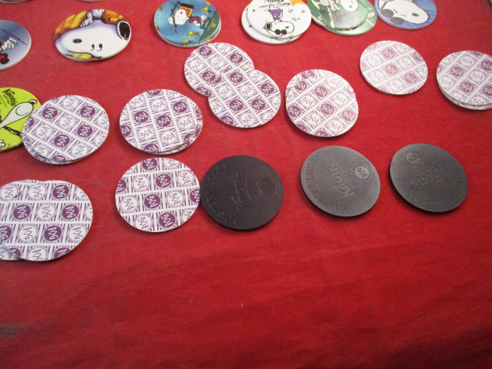 Set of 75 Knott’s Berry Farm Pog Rides & Peanuts Charlie Brown Snoopy w/Slammers