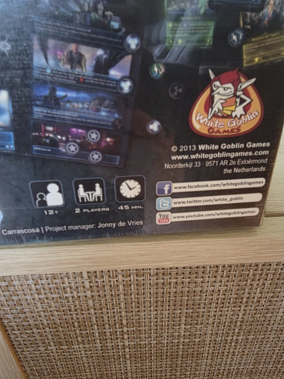 Invaders Board Game White Goblin Games – Mark Chaplin – New!