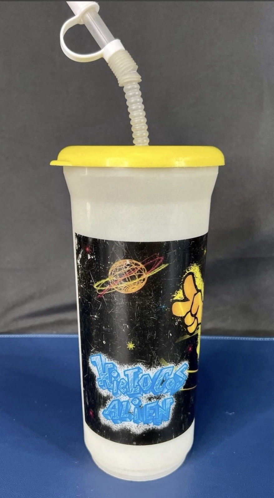 Crazy Bones Hielocos Coca-Cola Alien 32oz Promotional Glow-in-the-Dark Cup