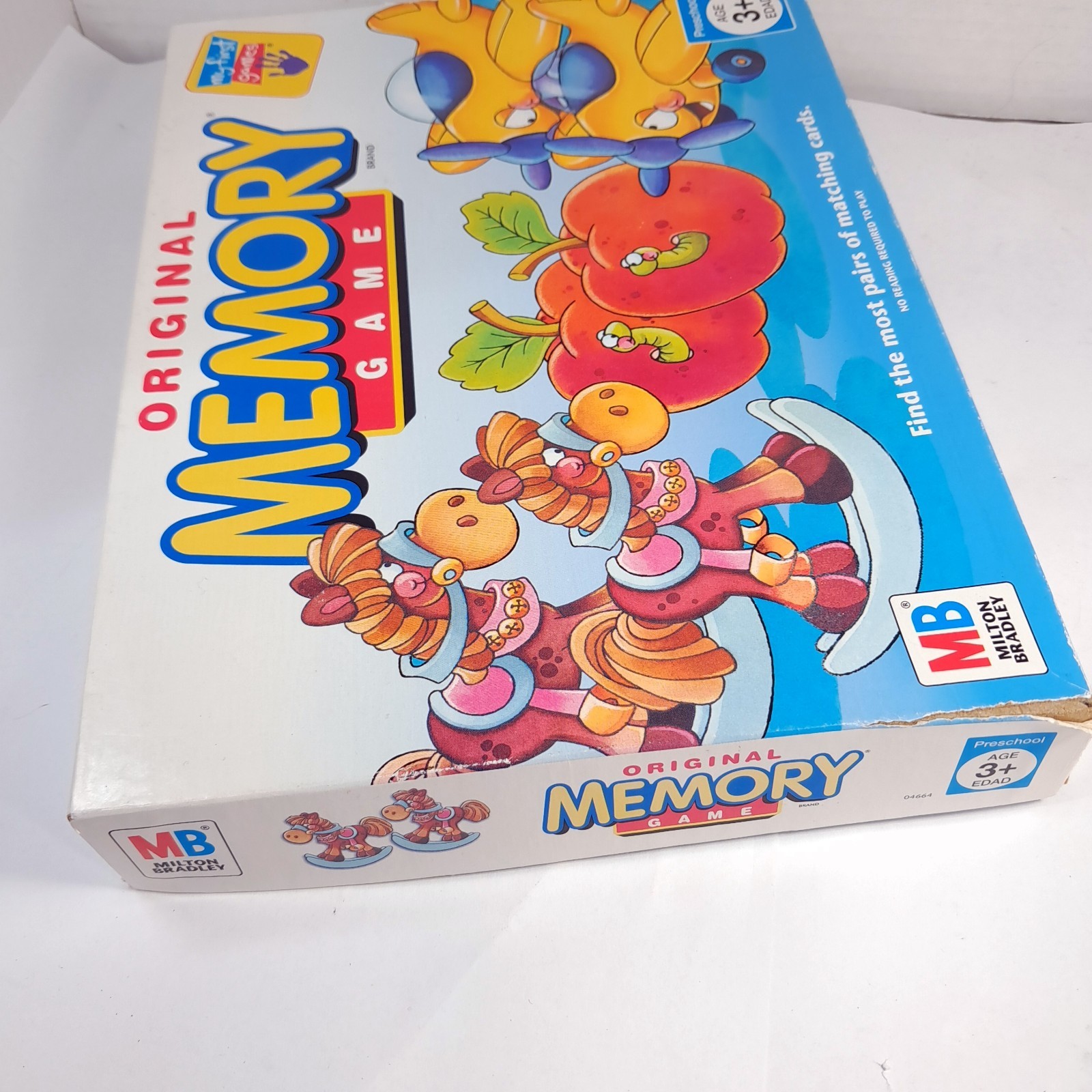 Original Memory Game Board Game Milton Bradley 2005 04664 Vintage classic READ