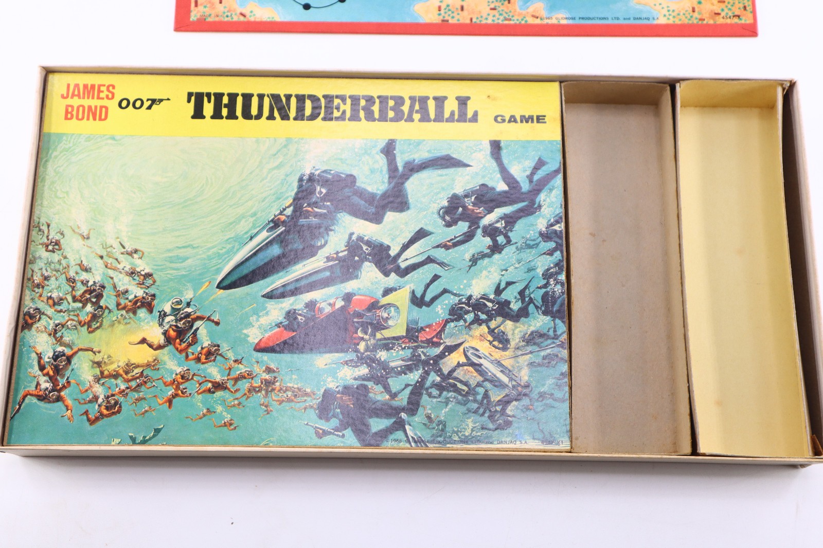Vtg 1965 James Bond 007 Thunderball Board Game Milton Bradley