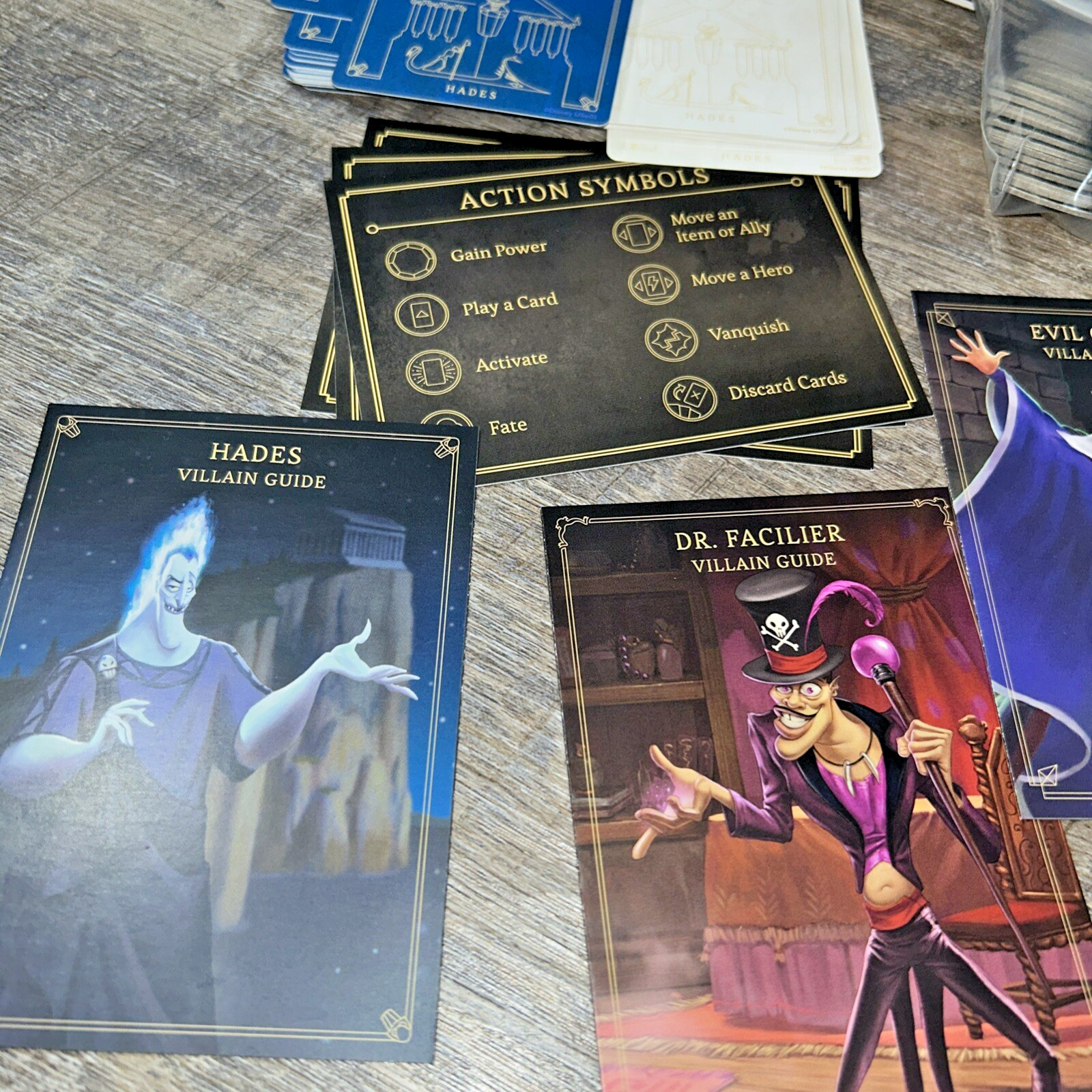 Disney Villainous Wicked to the Core COMPLETE Ravensburger 2019 Stand Alone Game