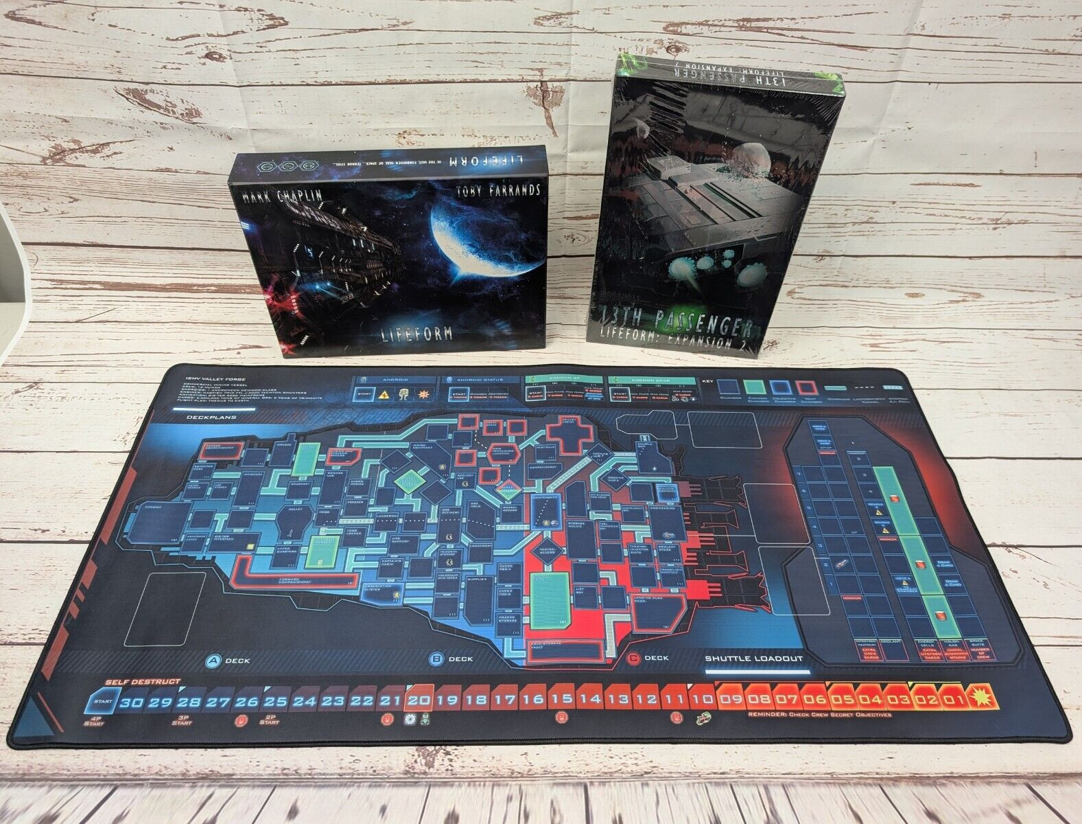 Hall or Nothing Lifeform Alien Board Game Base Dragons Domain 13th Passenger Mat