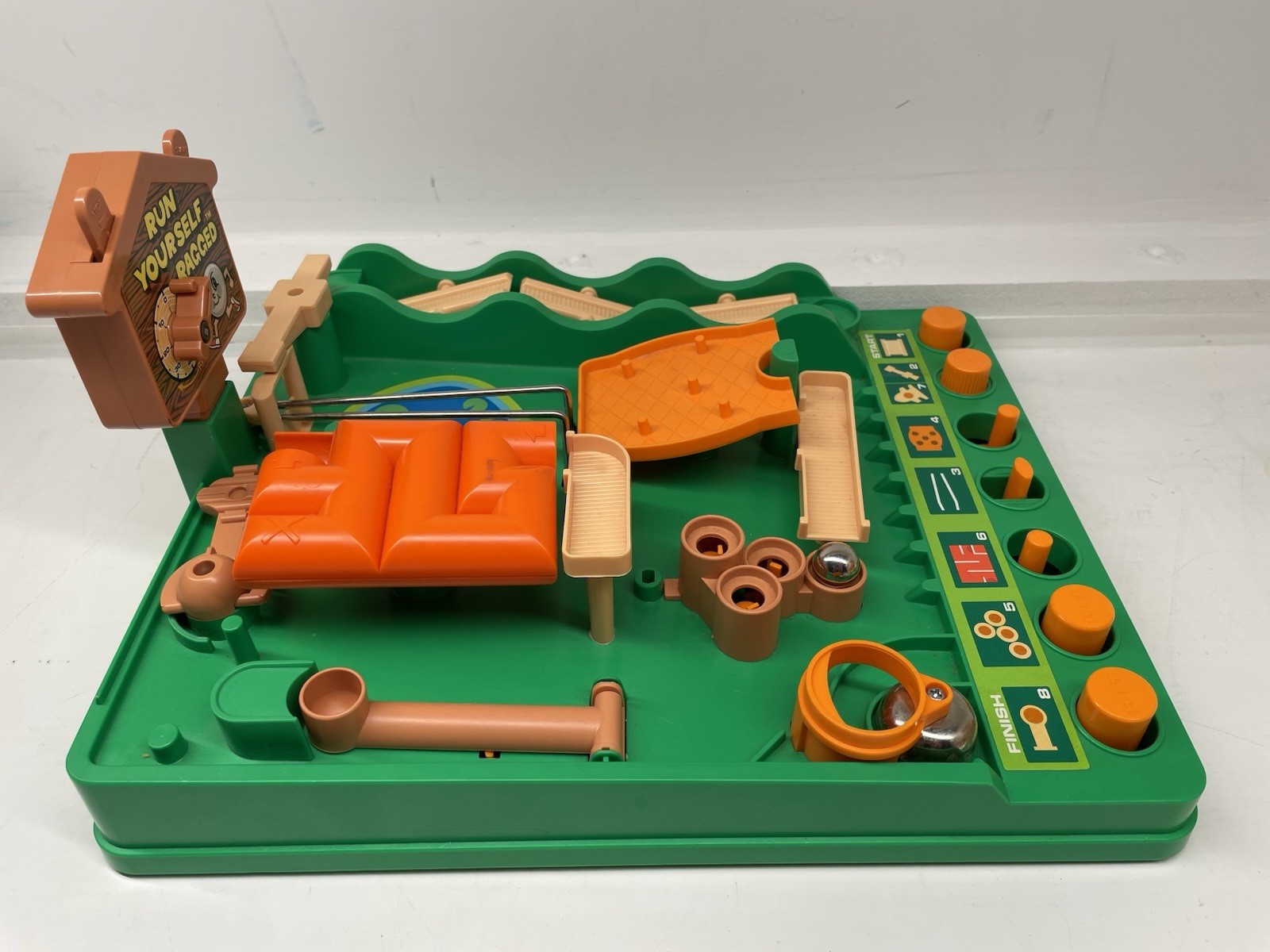 Vintage 1979 Run Yourself Ragged TOMY Maze Game Rugged Obstacle Course