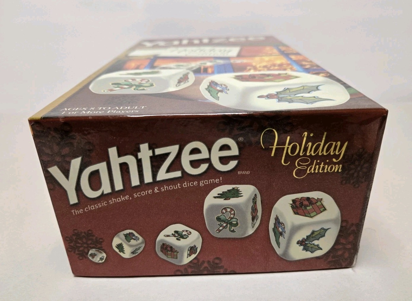 Yahtzee Holiday Edition Christmas Family Dice Game Hasbro-Missing Green Tokens