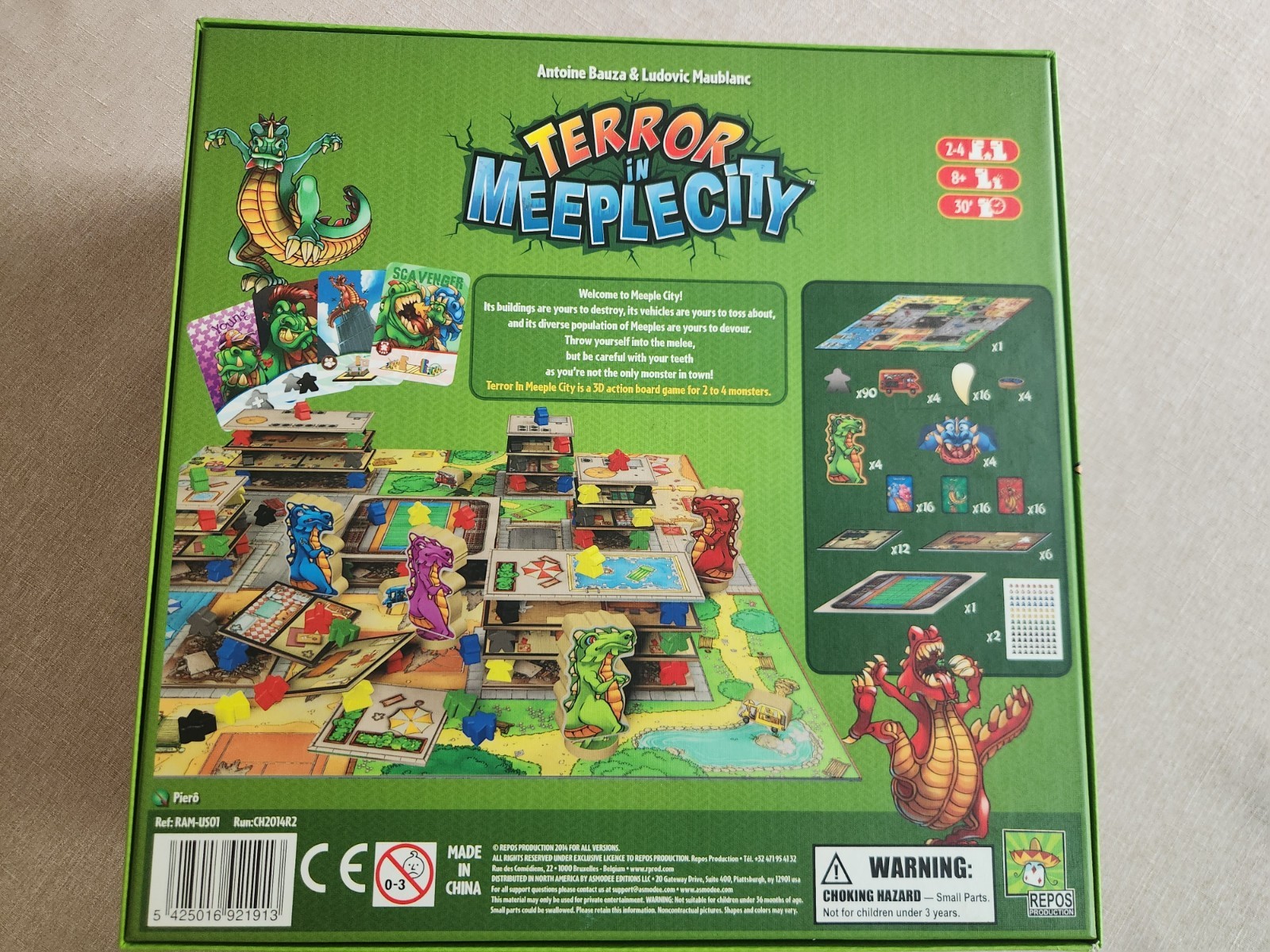 Terror in Meeple City (Rampage) Dexterity Board Game Repos 2013 RARE