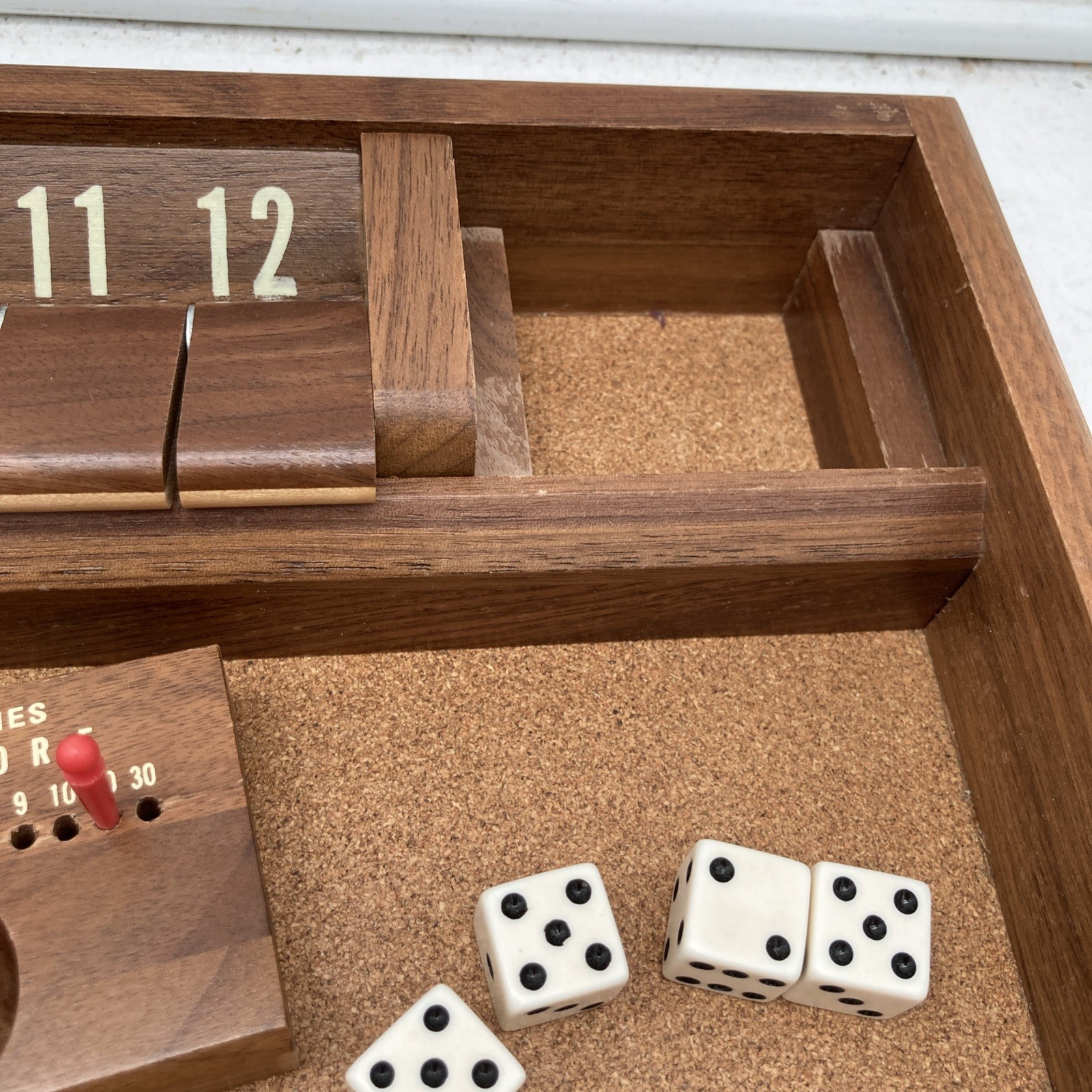 Vintage 1963 Drueke Clapper 12 Game No. 7086 Walnut Shut the Box Board w/ Box