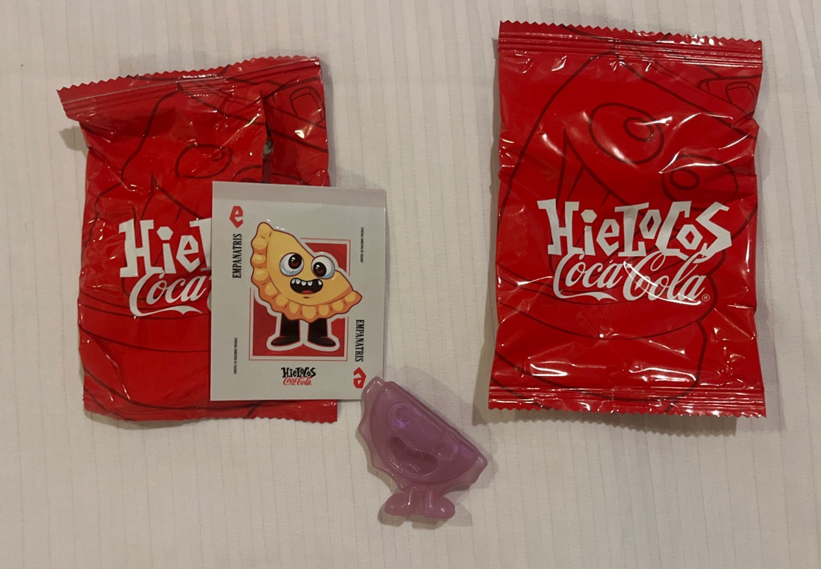 Hielocos Coca-Cola One Sealed Pack One Open Pack With Empanatris HTF