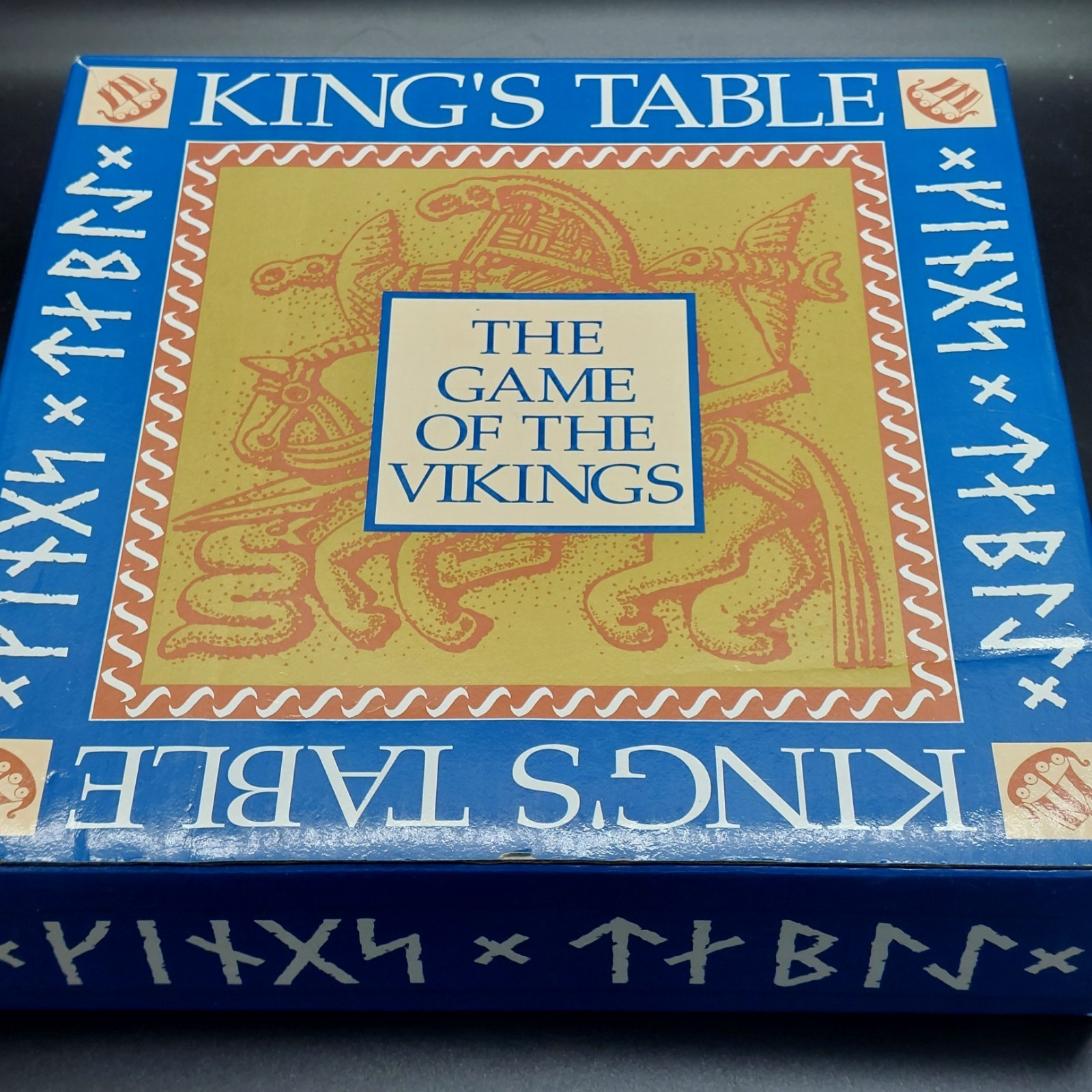 Kings Table- The Board Game of The Vikings (AKA HNEFATAFL) Complete with Rules