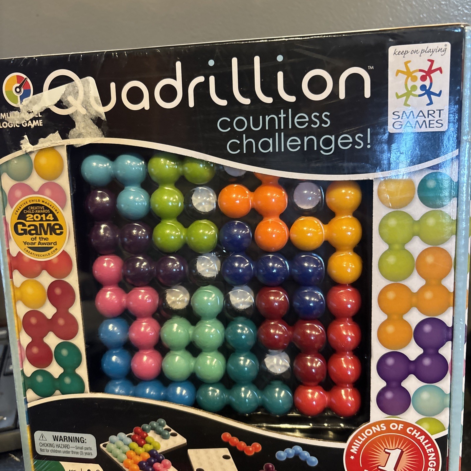 NEW! SEALED! Smart Games Quadrillion Magnetic Puzzle Game, Solitaire, 1+ Players