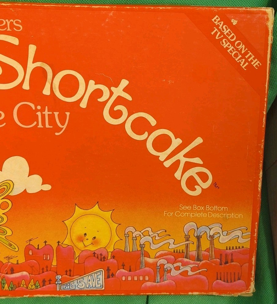 Strawberry Shortcake in Big Apple City Board Game 1981 Vtg. MISSING PAWN, READ