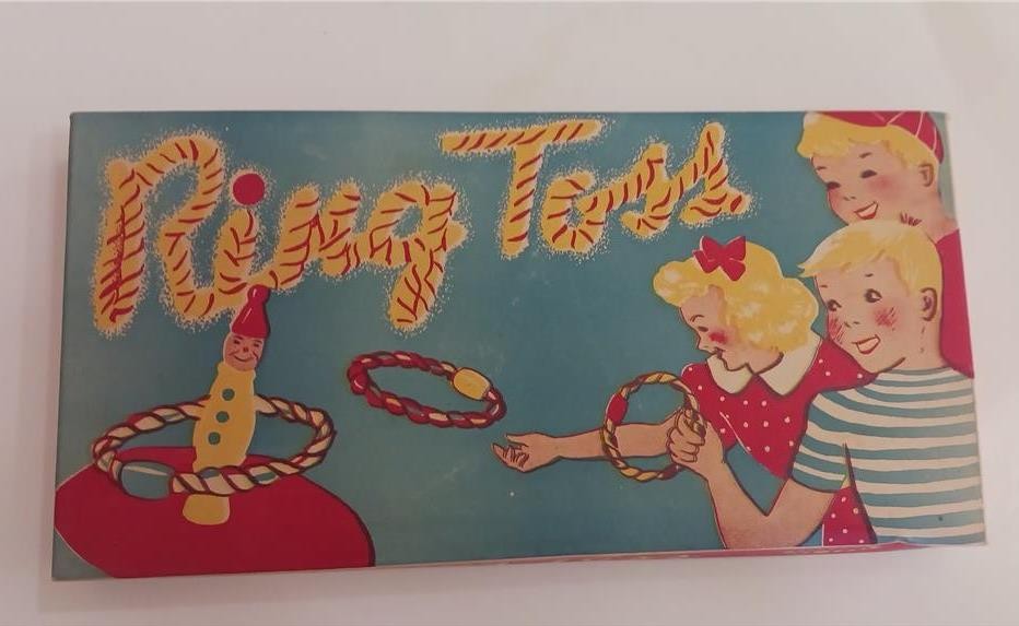 VINTAGE 1940’S BRODHAVEN RING TOSS GAME WOODEN CLOWN STAKES COMPLETE NICE