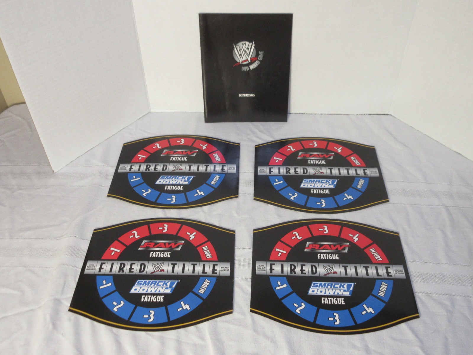 Rare 2005 World Wrestling Entertainment WWE Smack Down VS Raw DVD Board Game