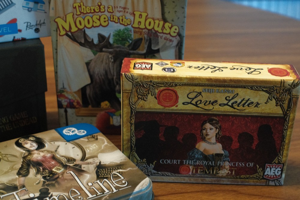 Various Small board and card game bundle No missing pieces Excellent Condition
