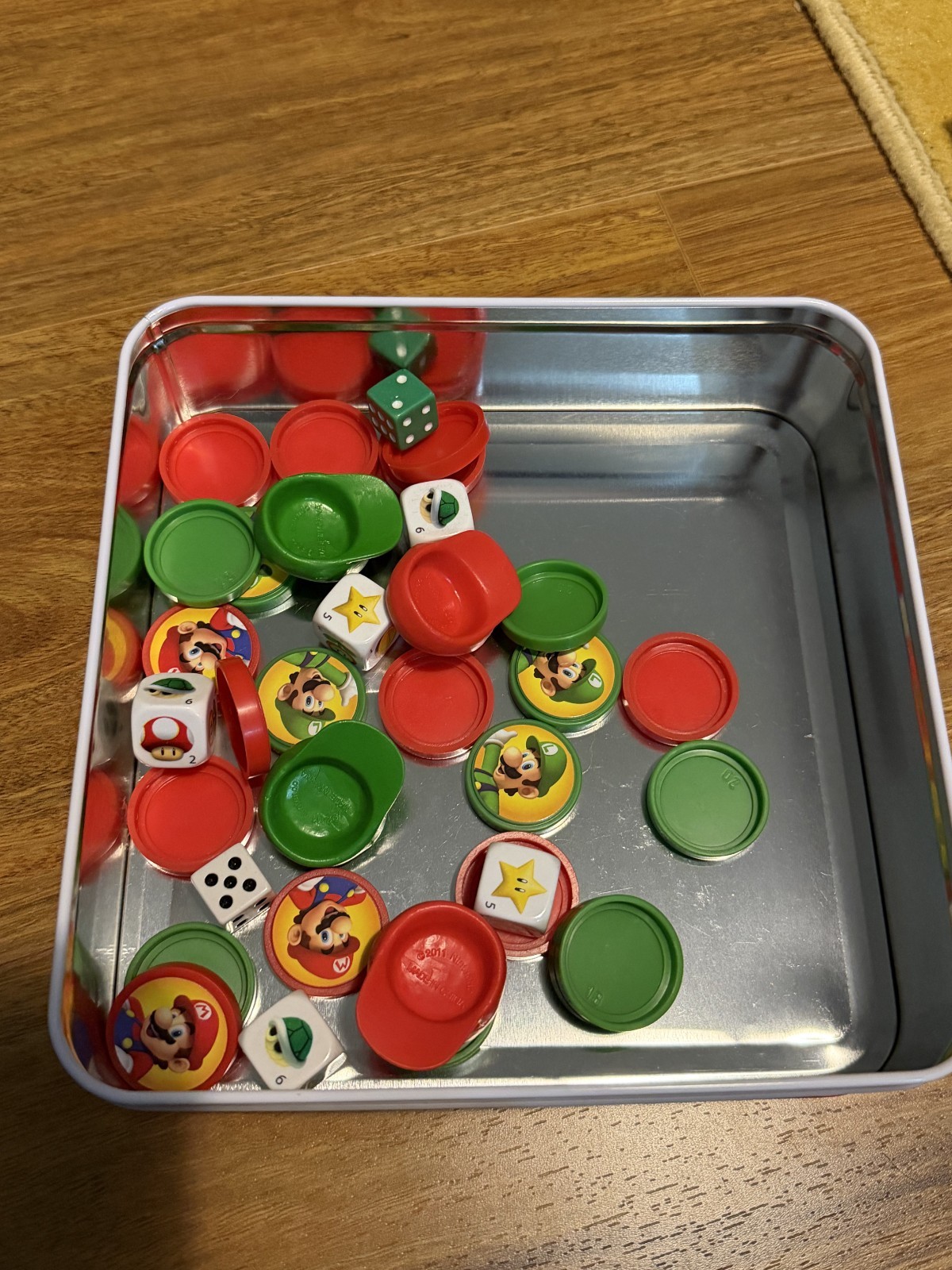 Super Mario Checkers & Tic Tac Toe Collector’s Tin Board Game Nintendo