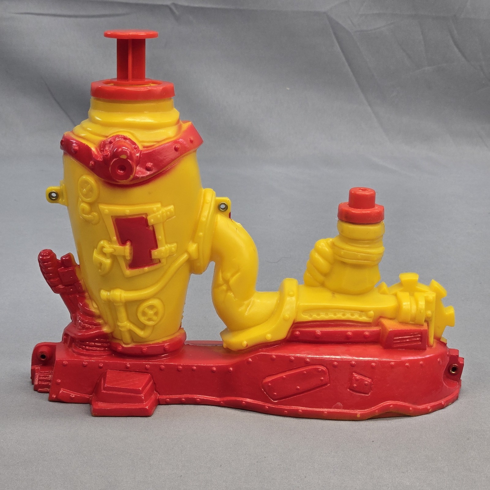 Vintage KABOOM- Balloon Busting game 1965 – Ideal – Missing 1 Peg No Balloons