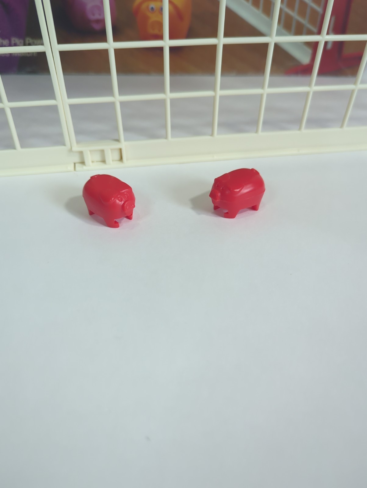 Vintage Pig Pong Milton Bradley 1986 Game Table Tennis COMPLETE