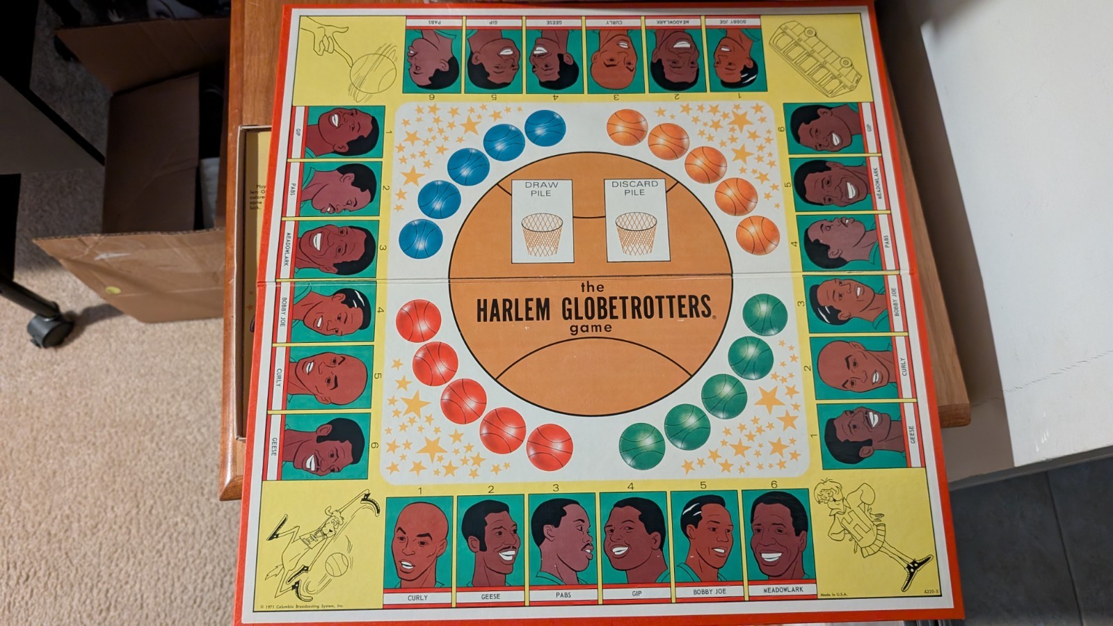1971 Harlem Globetrotters Game Milton Bradley complete Very Good