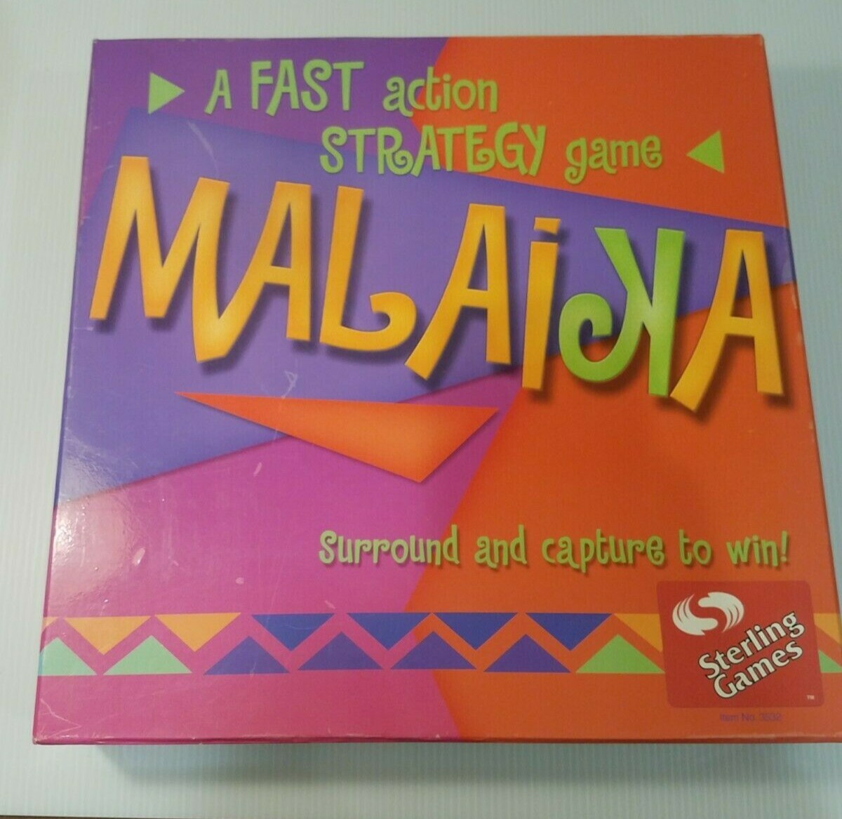 Malaika Strategy Board Game Surround and Capture RARE VTG Sterling Games 2003