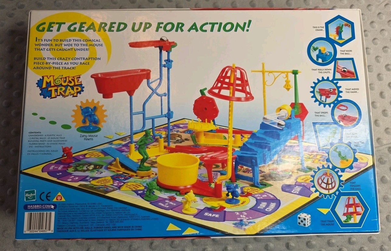 Hasbro 04657 Gaming Mouse Trap Board Game