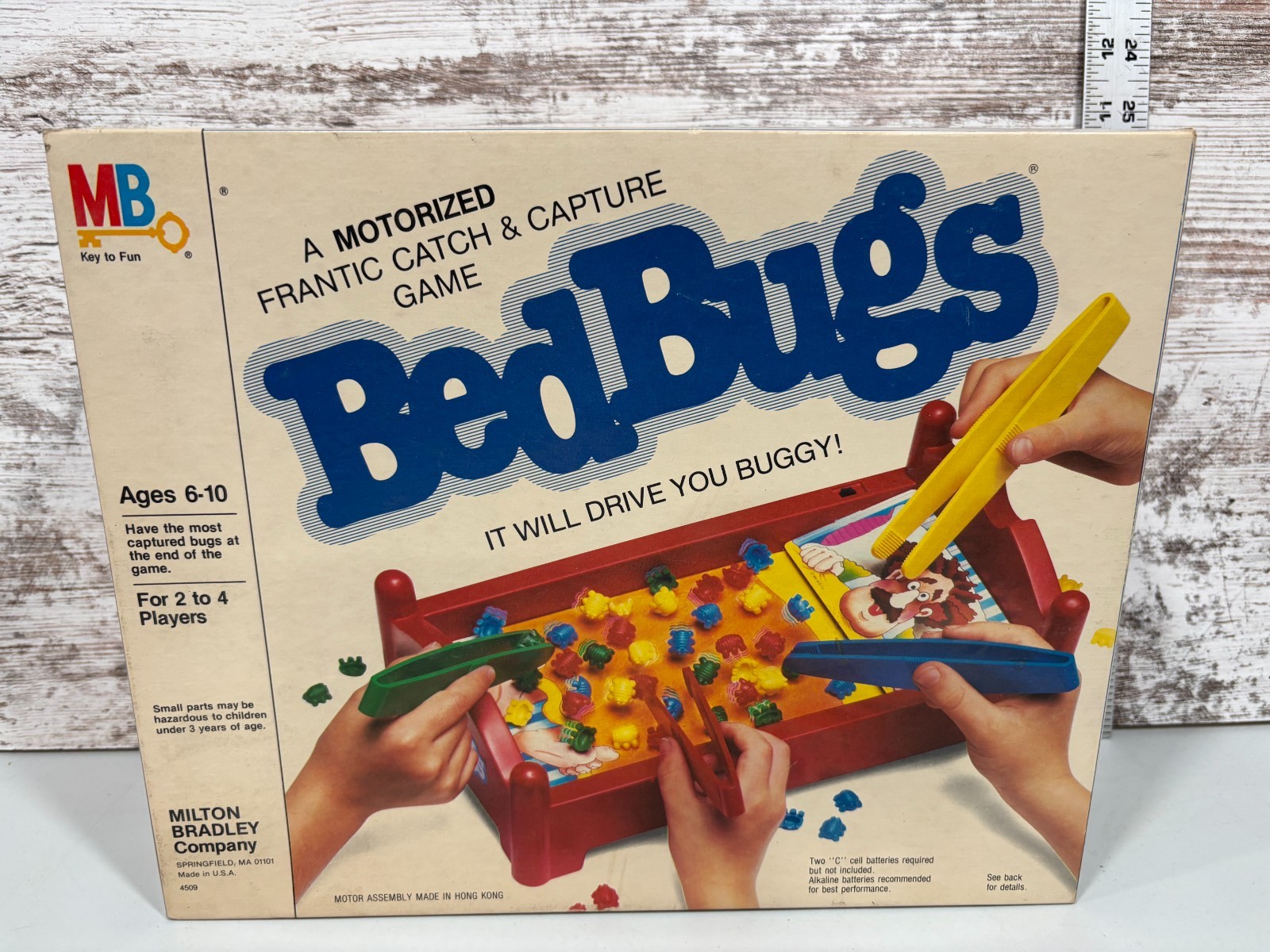 Vintage 1985 Milton Bradley Bed Bugs Motorized Game Set 2 To 4 Players