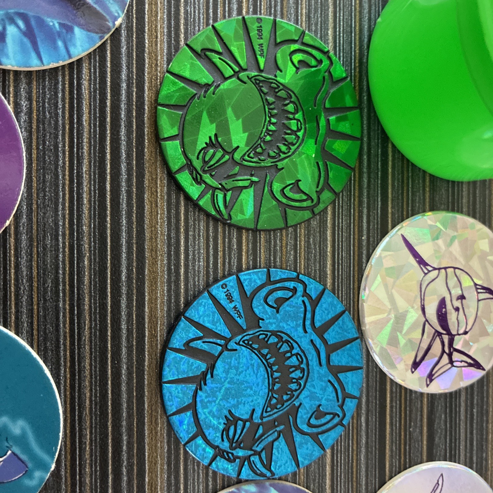 90 ’s POG Collection – Aquatic Animals And 2 Slammers With Container