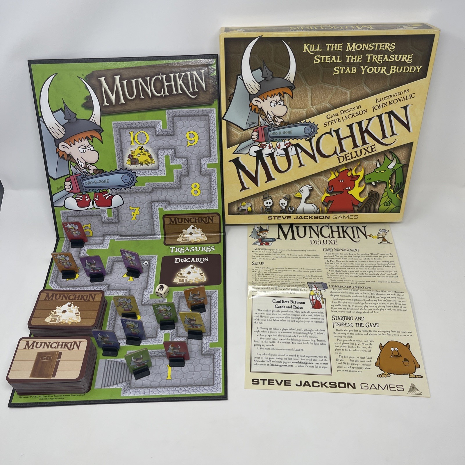 Munchkin Deluxe Board Game Steve Jackson Games EUC 1483 Complete Origins Award