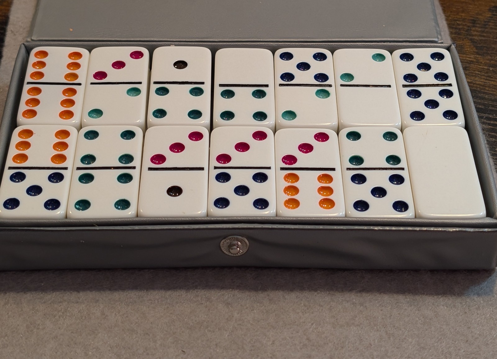 Vintage Cardinal Double Six Dominoes Set